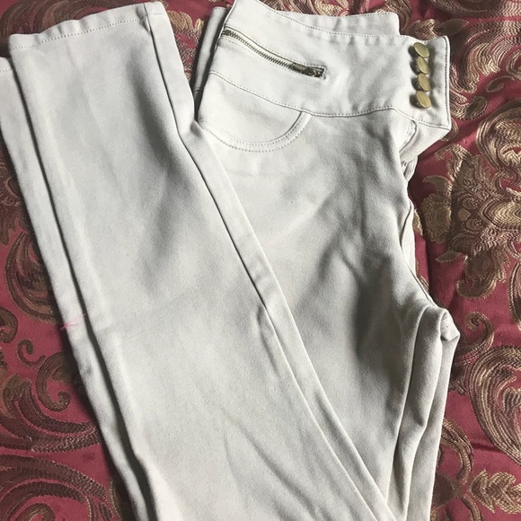 High Wasted Khaki Knit Pants from Papaya Size M - Picture 2 of 4